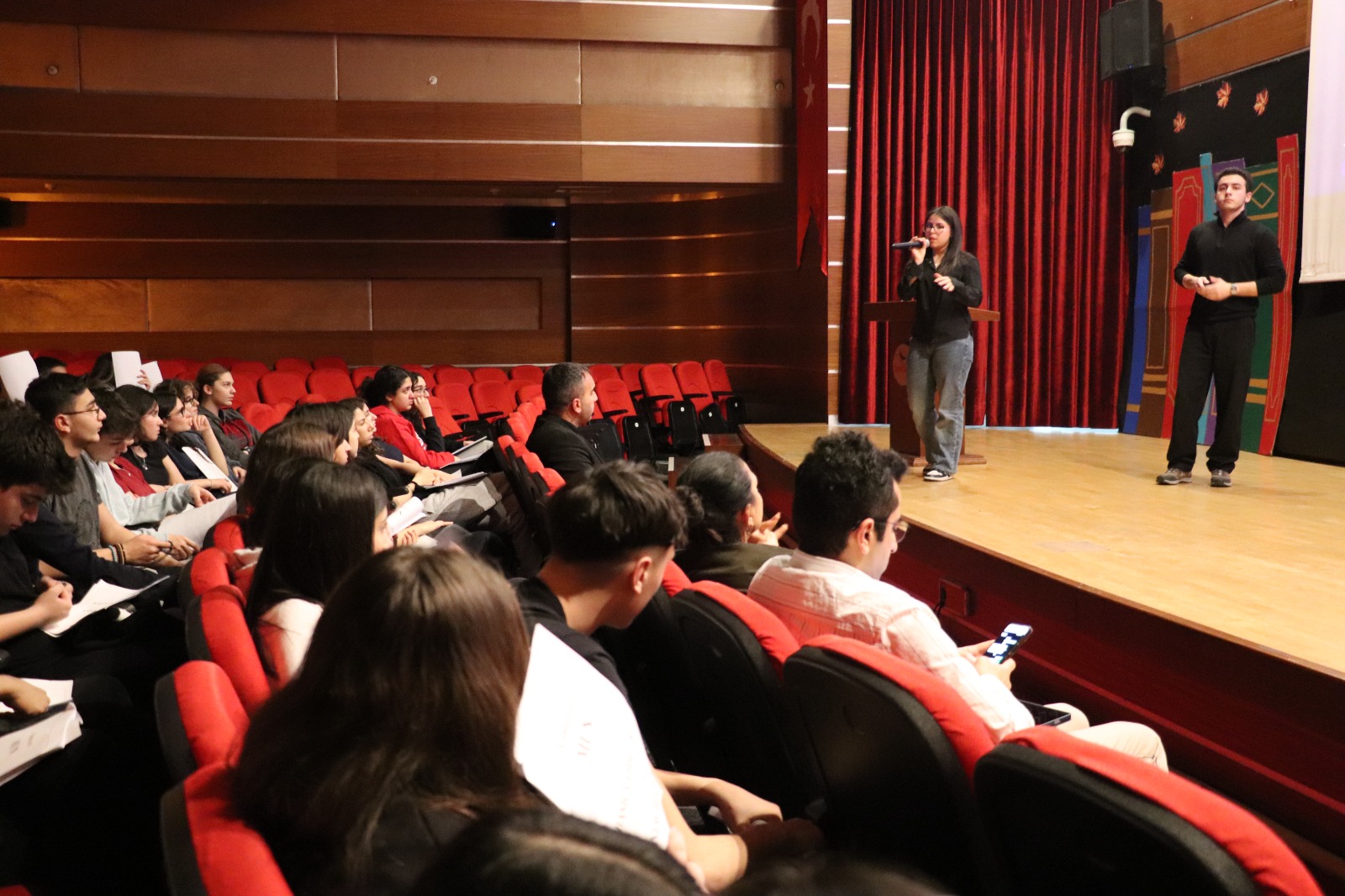 MUN BİLGİLENDİRME TOPLANTISI SINAV KOLEJ